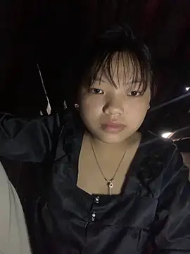 Cham-py online show from 05/08/26, 01:11