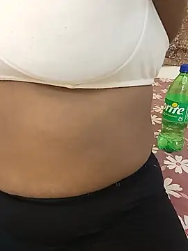 Sumona darlinh online show from 07/05/26, 06:42