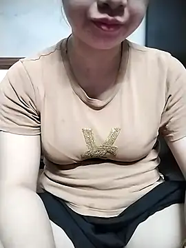 Girl lovebaby online show from 05/06/26, 01:05
