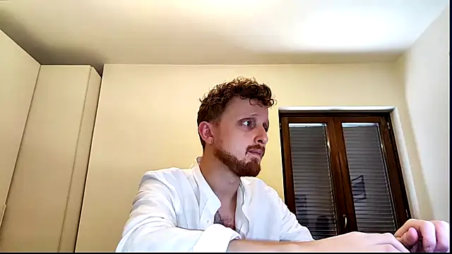 Red dragon94 online show from 05/12/26, 10:34