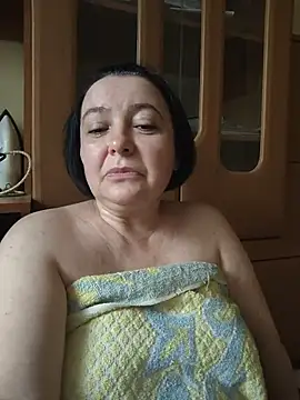 EmmaEmmy40 online show from 06/30/26, 04:41