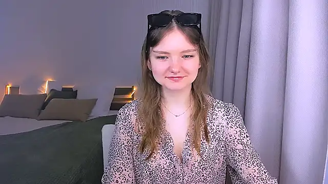 LookEva online show from 05/31/26, 03:26