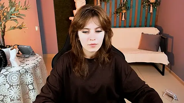 LolaDominara online show from 07/14/26, 06:18