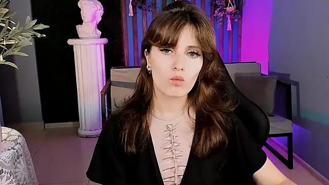 LolaDominara online show from 07/25/26, 10:46