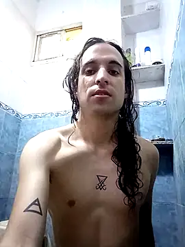 Snapshot of LaCuerva chatting on 07/11/26, 05:15 LaCuerva online show from 07/11/26, 05:15