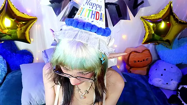  HoshiMiuu  online show from 06/19/26, 04:11