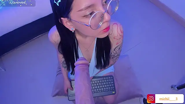 kitty patitas suavesss online show from 07/02/26, 04:51