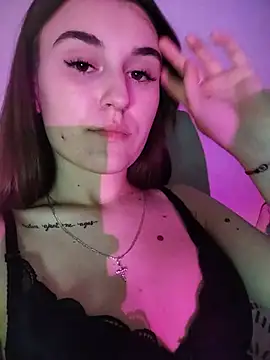 Kamila lov online show from 05/23/26, 07:07