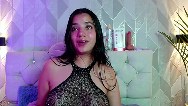 Snapshot of Zaira_bonny chatting on 06/01/26, 10:39 Zaira bonny online show from 06/01/26, 10:39