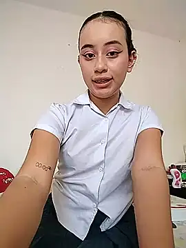 L0lita Emi12 online show from 06/11/26, 03:21