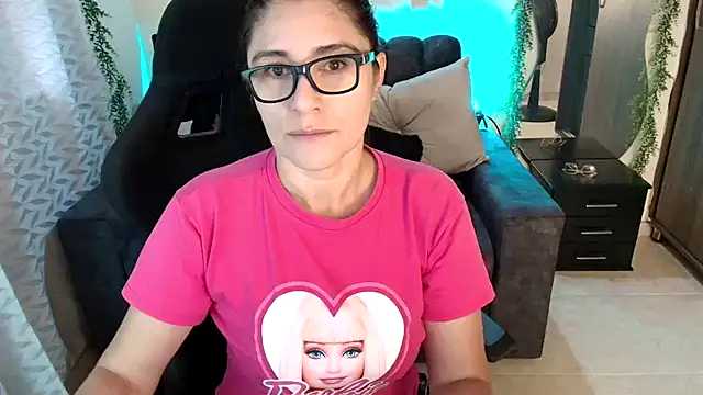 LUCYMILF SEXY online show from 07/12/26, 02:08