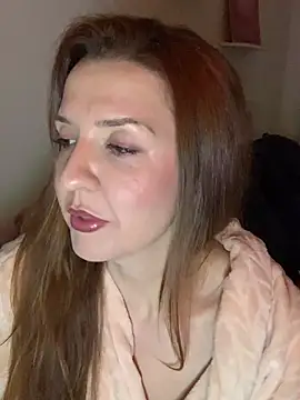 Snapshot of therealgingerr chatting on 06/06/26, 01:32 therealgingerr online show from 06/06/26, 01:32