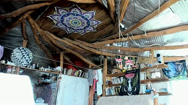 wildforestmuse  online show from 07/28/26, 03:21