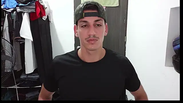 RaulRico online show from 06/27/26, 03:44
