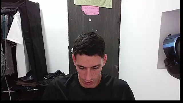 RaulRico online show from 07/12/26, 05:15