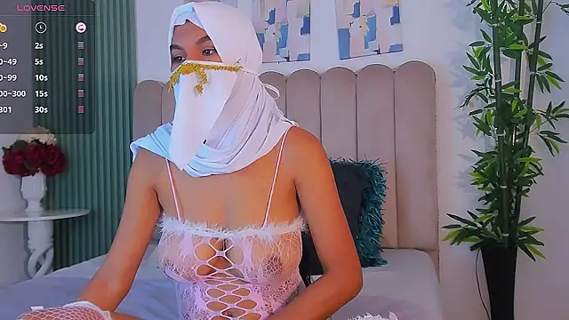 Snapshot of Saida__ chatting on 05/30/26, 01:08 Saida online show from 05/30/26, 01:08