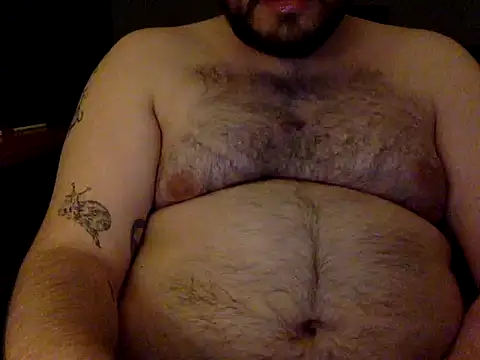 Snapshot of dirtyspitbearwhrrr chatting on 05/05/26, 10:40 dirtyspitbearwhrrr online show from 05/05/26, 10:40