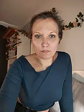 Snapshot of Candy_Cougar chatting on 06/03/26, 06:49 Candy Cougar online show from 06/03/26, 06:49