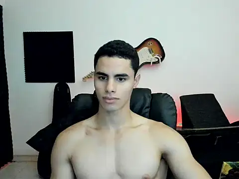 Snapshot of chicozen chatting on 06/01/26, 01:35 chicozen online show from 06/01/26, 01:35