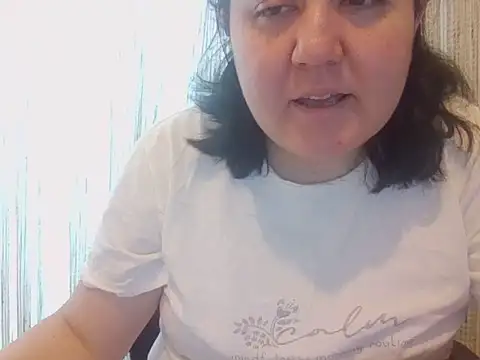 Snapshot of IsabellaJacobs chatting on 05/12/26, 06:43 IsabellaJacobs online show from 05/12/26, 06:43