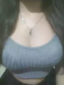 Snapshot of Rosy-Girll chatting on 07/21/26, 06:05 Rosy-Girll online show from 07/21/26, 06:05