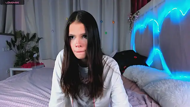 MaddyFever online show from 06/16/26, 01:14