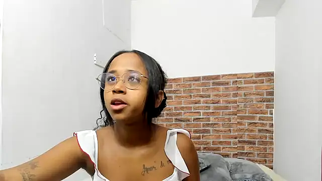 wizarpamela online show from 07/15/26, 04:23
