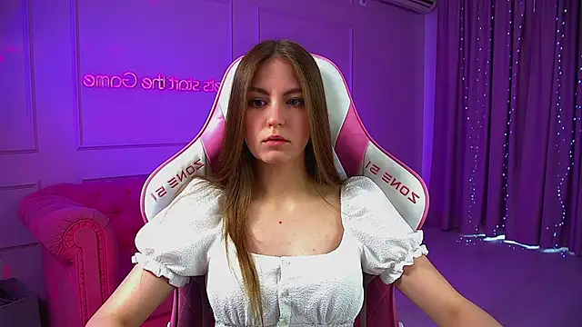 SofiaSarvains online show from 06/21/26, 06:16