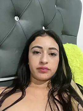 Snapshot of sol_evanss_ chatting on 06/03/26, 01:30 sol evanss online show from 06/03/26, 01:30