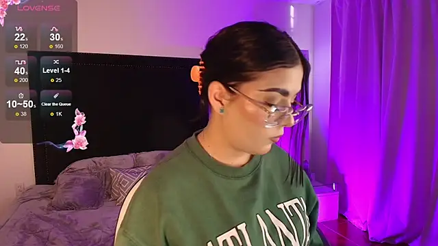 mariana owen online show from 05/26/26, 12:01