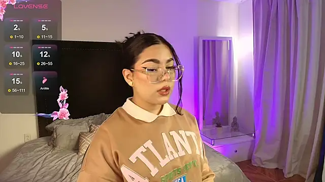 mariana owen online show from 06/12/26, 12:15