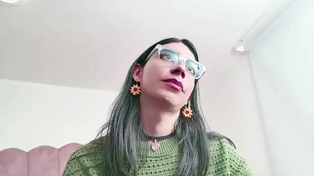Alexadomina22 online show from 06/26/26, 06:56