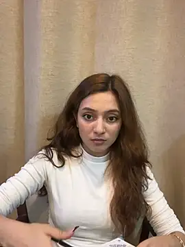 Snapshot of Lilywant chatting on 05/15/26, 04:03 Lilywant online show from 05/15/26, 04:03