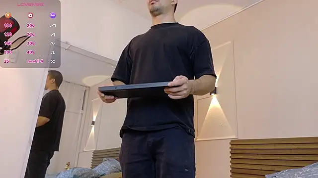 tanner-hard  online show from 07/14/26, 07:52