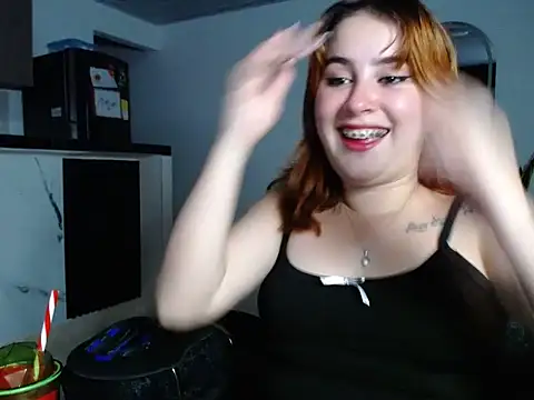 Snapshot of sweet_bella_29 chatting on 05/19/26, 03:13 sweet bella 29 online show from 05/19/26, 03:13