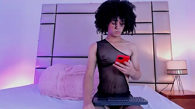 Snapshot of Anahia_sexygirl chatting on 05/19/26, 04:41 Anahia sexygirl online show from 05/19/26, 04:41