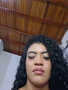 Alondra1810 online show from 07/28/26, 03:21
