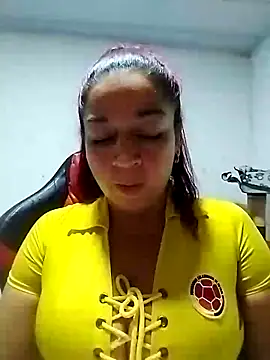 Snapshot of Tumilf chatting on 06/01/26, 02:35 Tumilf online show from 06/01/26, 02:35