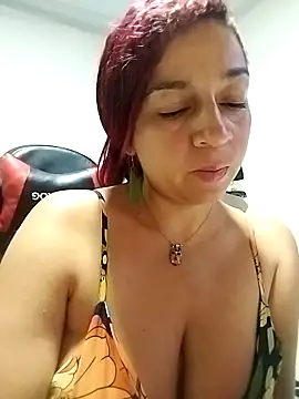 Snapshot of Tumilf chatting on 06/03/26, 01:52 Tumilf online show from 06/03/26, 01:52