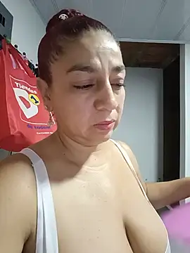 Tumilf online show from 07/18/26, 02:16
