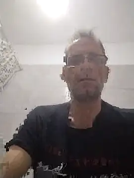 Snapshot of CulturedBus909 chatting on 07/26/26, 05:53 CulturedBus909 online show from 07/26/26, 05:53