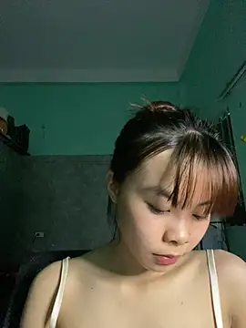 Snapshot of Cry_sexy chatting on 06/04/26, 07:25 Cry sexy online show from 06/04/26, 07:25
