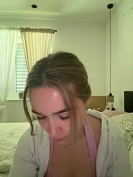 LillyStarr online show from 06/23/26, 09:51