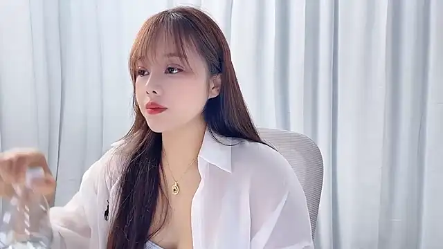 Qingqing19 online show from 06/05/26, 01:56