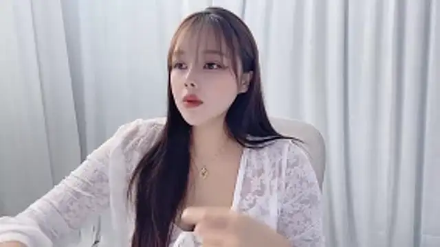Qingqing19 online show from 06/10/26, 02:23