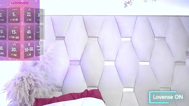 Snapshot of Zafira-lux chatting on 05/19/26, 08:37 Zafira-lux online show from 05/19/26, 08:37