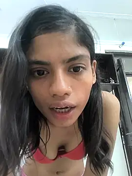 Snapshot of saxywoman chatting on 05/14/26, 09:05 saxywoman online show from 05/14/26, 09:05