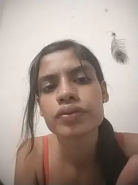 Snapshot of saxywoman chatting on 05/23/26, 02:43 saxywoman online show from 05/23/26, 02:43