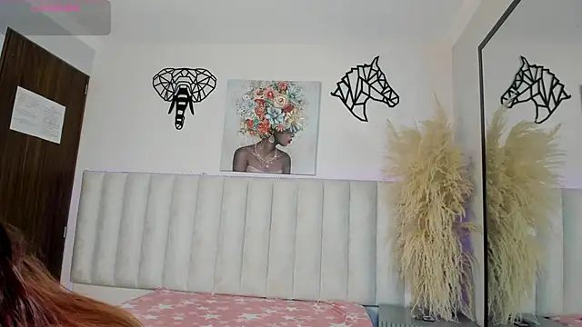 Snapshot of Kira_Venom chatting on 05/27/26, 12:13 Kira Venom online show from 05/27/26, 12:13
