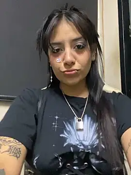 bambinaxx online show from 05/22/26, 07:48